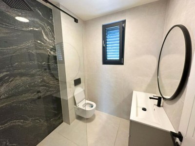 Apartment One-Bedroom Apartment With Terrace (The Sunset One) -S2 - Features photo 17