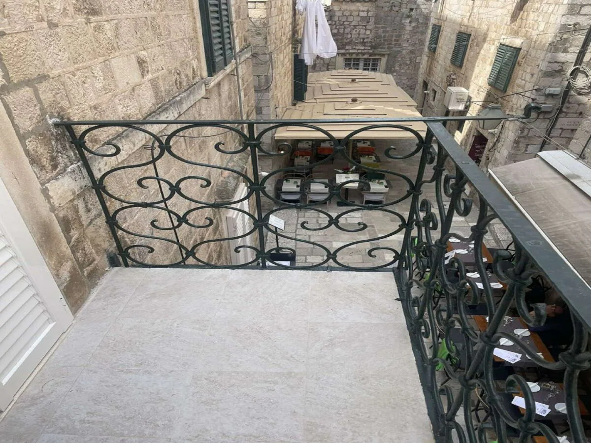 Apartment Anima Mea Old Town Apartments- Premium Apartment with Balcony