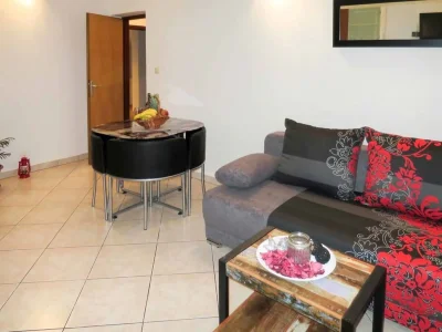 Apartment Standard One Bedroom Apartment - Features photo 4