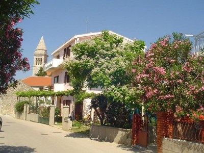 Apartment Apartments A&N Pakoštane - Two Bedroom Apartment with Sea View  (A2) - Outdoor photo 11