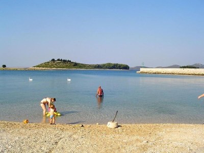 Apartment Apartments A&N Pakoštane - One Bedroom Apartment with Sea View and Balcony (A1) in Pakostane - Apartment