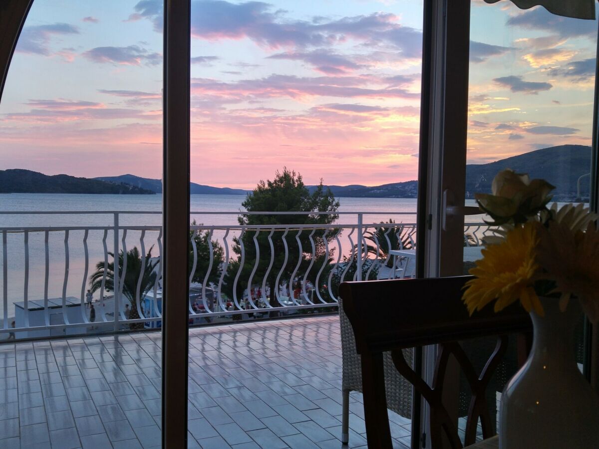 Apartment Three Bedroom Apartment with Sea View and Terrace - Outdoor photo 3