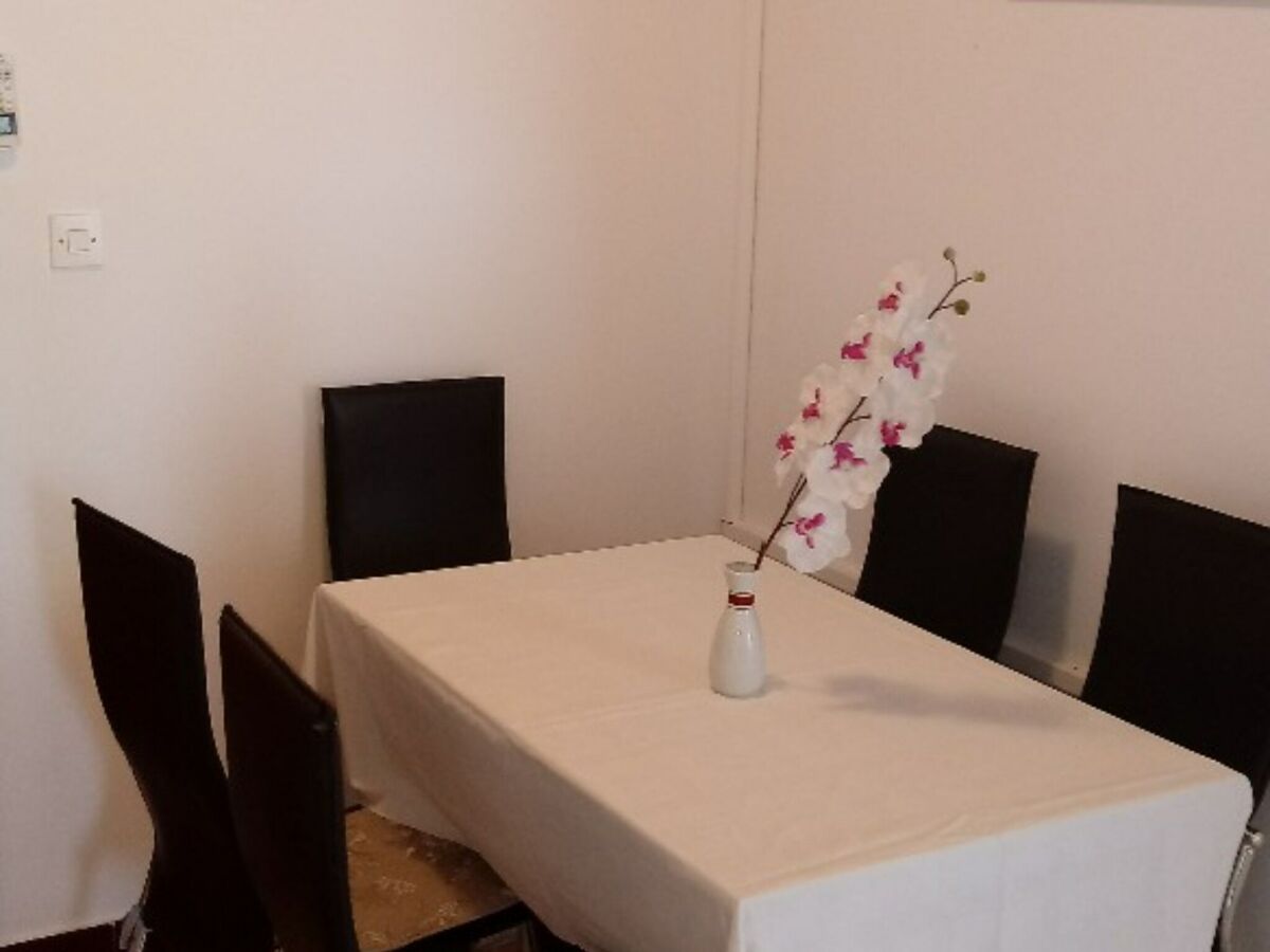 Apartment Two Bedroom Apartment with Sea View and Balcony - Features photo 3