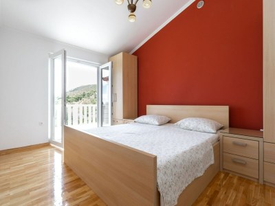 Villa Modern Villa with Pool - Features photo 13