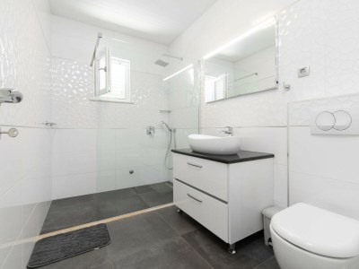 Villa Modern Villa with Pool - Features photo 29