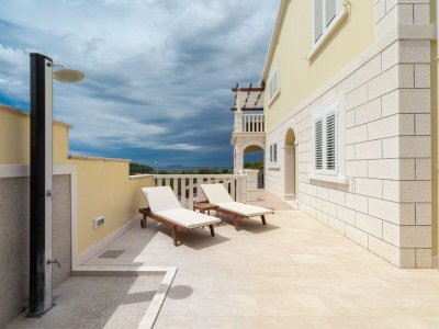 Villa Modern Villa with Pool - Outdoor photo 40