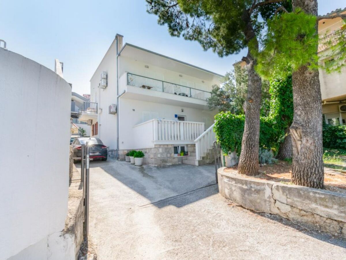 Apartment Three Bedroom Apartment with Terrace - Outdoor photo 5