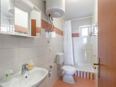 Apartment Three Bedroom Apartment with Terrace - Features photo 12