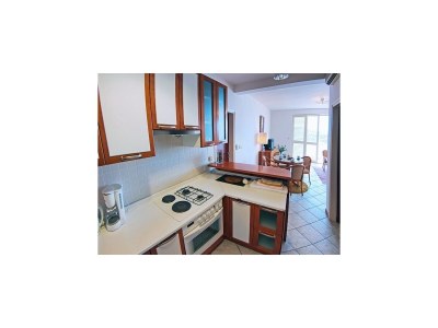 Apartment Apartments Sipa - Comfort Two Bedroom Apartment with Balcony and Sea View (Apartman B) - Features photo 7