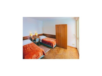 Apartment Apartments Sipa - Comfort Two Bedroom Apartment with Balcony and Sea View (Apartman B) - Features photo 10