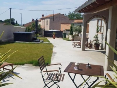 Apartment Deluxe one bedroom apartment - Outdoor photo 2