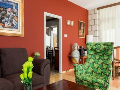 Apartment Apartments Sipa - Superior Two Bedroom Apartment with Balcony and Sea View (Apartman F) - Features photo 11