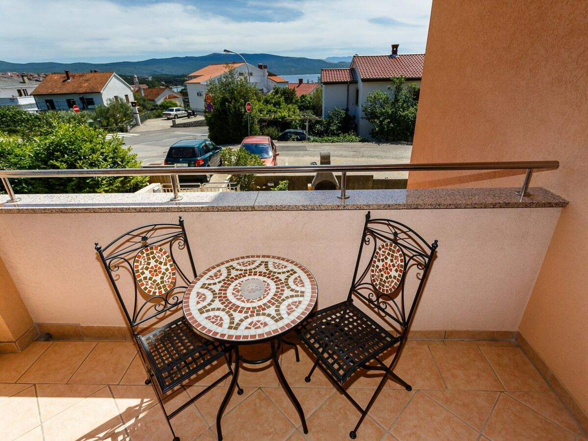 Apartment Comfortable and Sunny Krk Apartment - One Bedroom Apartment with Terrace - Outdoor photo 2