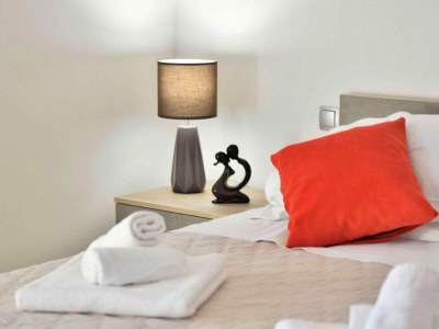 Apartment Fancy Apartments Dream - Modern One Bedroom Apartment with Balcony and Sea View ( 3 ) - Features photo 13