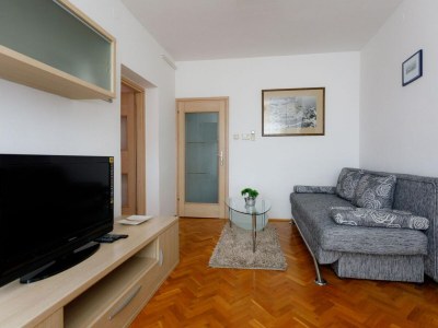 Apartment Charming and Tranquil Krk Center Apartment - One Bedroom Apartment with Balcony - Features photo 12