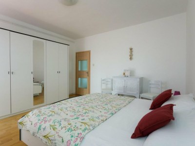 Apartment Charming and Tranquil Krk Center Apartment - One Bedroom Apartment with Balcony - Features photo 22