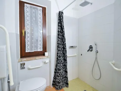 Apartment Countryside retreat with pool, Mantignana - Features photo 21