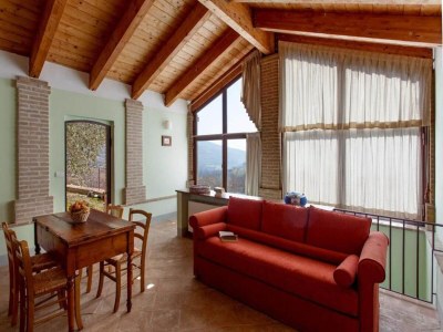 Apartment Hilltop apartment with swimming pool - Features photo 23