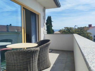 Apartment Lovely Sea View Apartments Krk - Comfort One Bedroom Apartment with Sea View - Outdoor photo 2