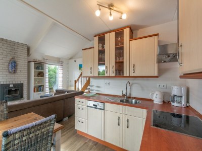 Holiday house Lovely holiday home in Julianadorp - Outdoor photo 10