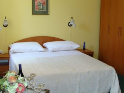 Apartment Klaudija’s Charming Apartments & Rooms - Room 4 - Features photo 15