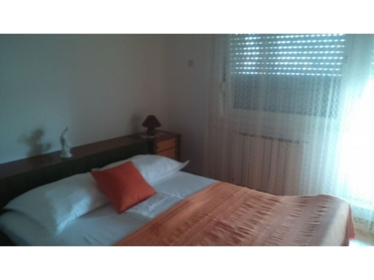 Apartment Three-Bedroom Apartment - Features photo 5