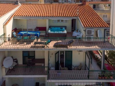 Apartment Apartments Ribarević - Three Bedroom Apartment With Terrace and Sea View - Outdoor photo 7