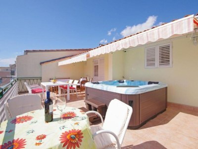 Apartment Apartments Ribarević - Three Bedroom Apartment With Terrace and Sea View - Outdoor photo 25