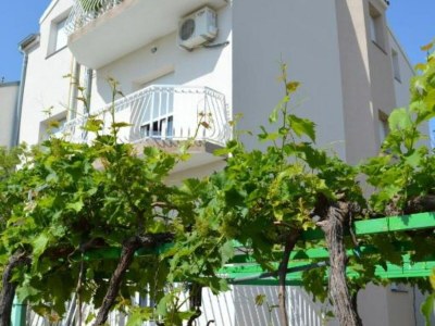 Apartment One Bedroom Apartment (A2) - Outdoor photo 12