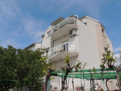 Apartment One Bedroom Apartment (A2) - Outdoor photo 14