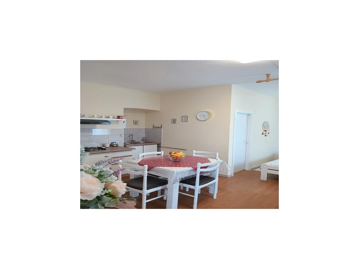 Apartment Apartments Jezerane - Studio Apartment - Features photo 5