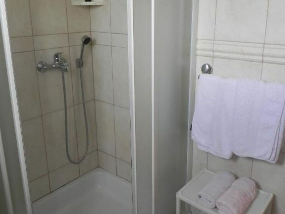 Apartment Apartments Trogrlić - One-Bedroom Apartment with Balcony