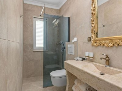 Villa Villa Carolus in Vodice - Five Bedroom Villa with Terrace and Swimming pool - Features photo 26