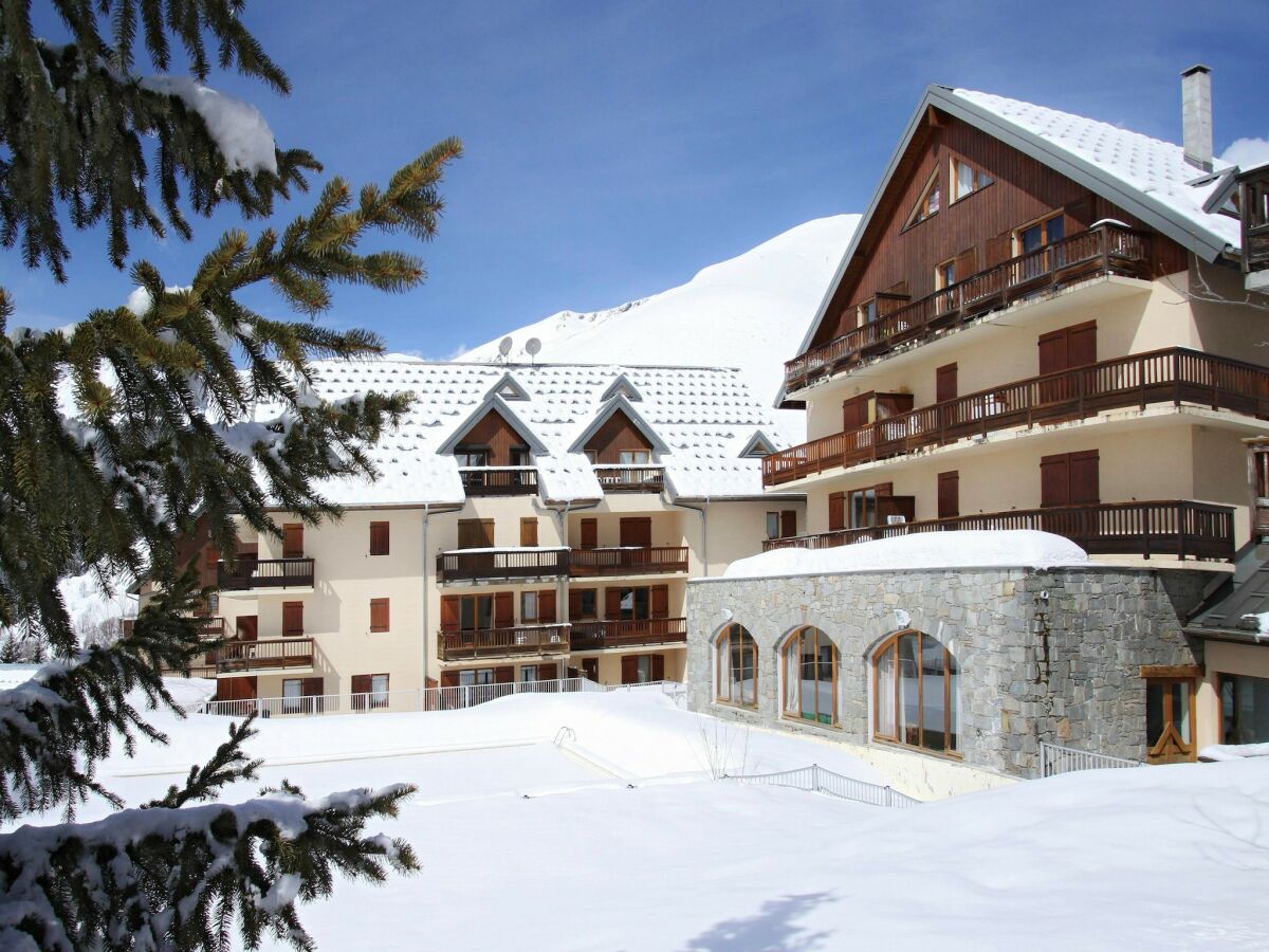 Holiday park Apartment in Sorlin d'Arves by Ski Runs - Outdoor photo 4