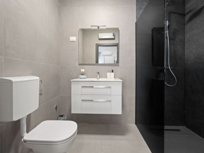 Villa Three Bedroom Villa with Swimming Pool - Features photo 14