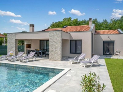 Villa Three Bedroom Villa with Swimming Pool - Outdoor photo 19