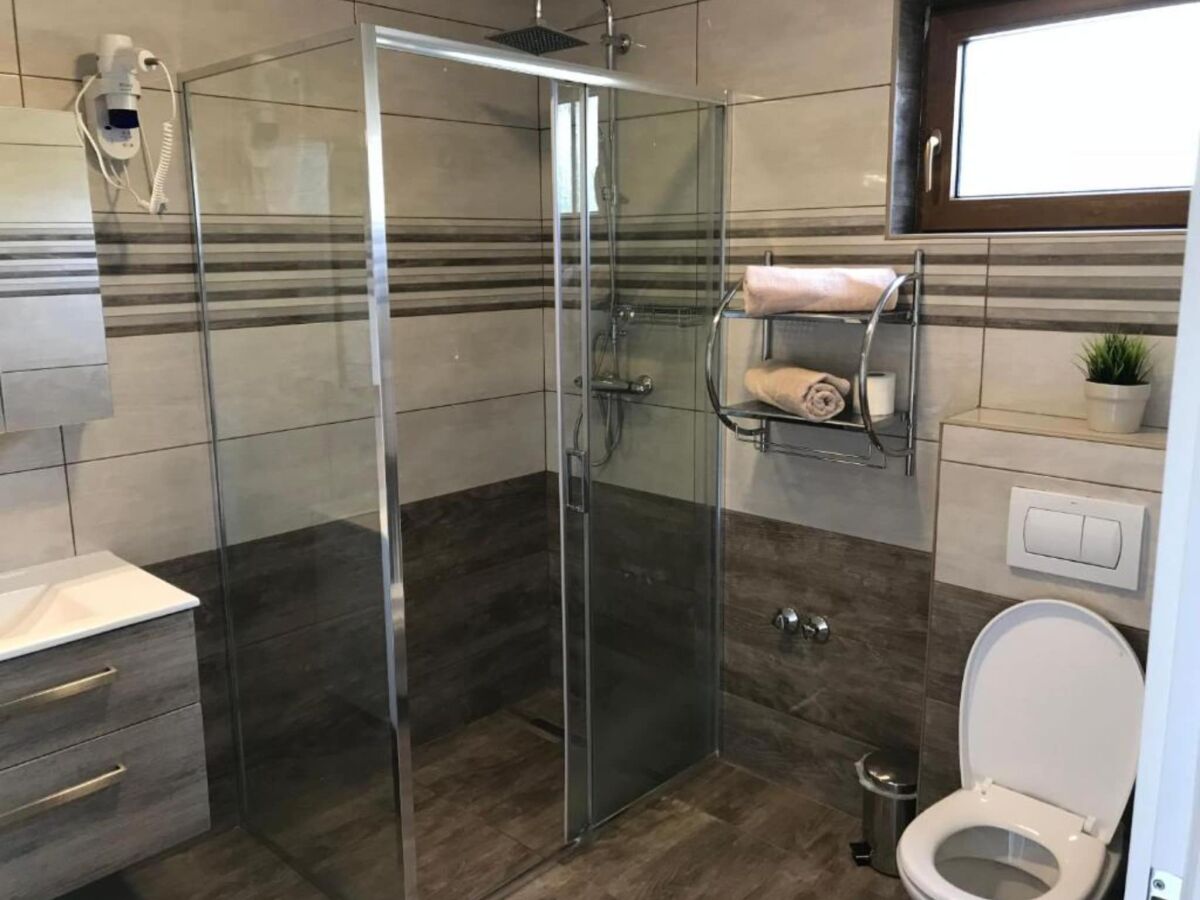 Apartment Villa Rubčić - Double room with Terrace and Poold View  - (9) - Features photo 3