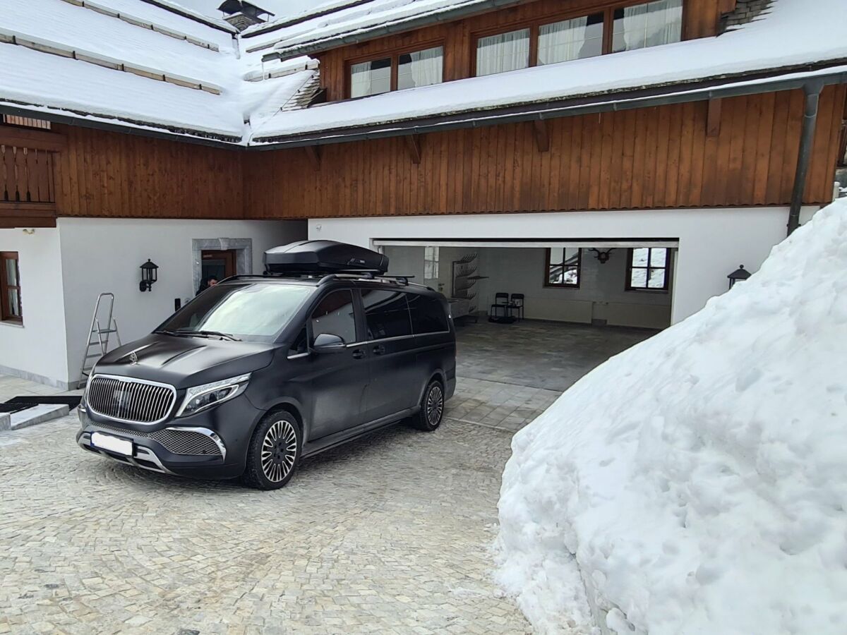 Villa Bad Kleinkirchheim Lush and Spacious Villa with Indoor Pool and Wellness - Seven Bedroom Villa