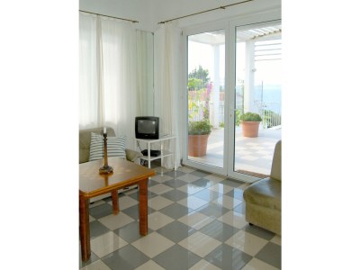 Holiday apartment Seaside Home, panoramic residence right on the water - Features photo 17