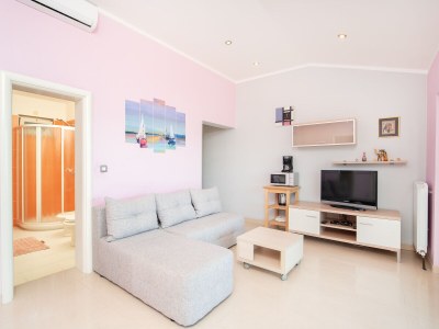 Apartment Apartmani Oriana Violet - Features photo 6