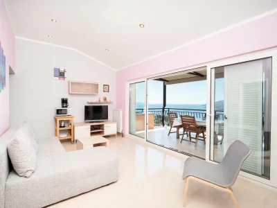 Apartment Apartmani Oriana Violet - Features photo 7