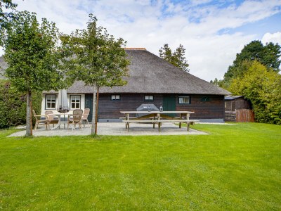 Holiday house “De Boerdrie” farmhouse - Outdoor photo 7