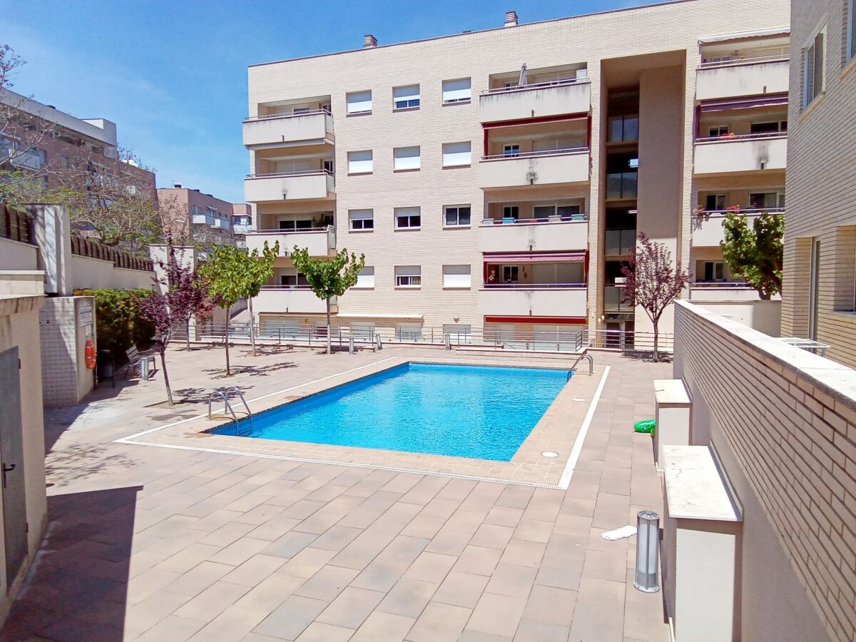 Apartment Apartment in Fenals near Stunning Beaches - Outdoor photo 4