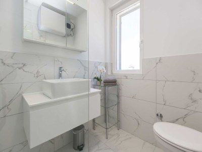 Apartment Apartment in Labin with Pool & Beach Nearby - Features photo 24