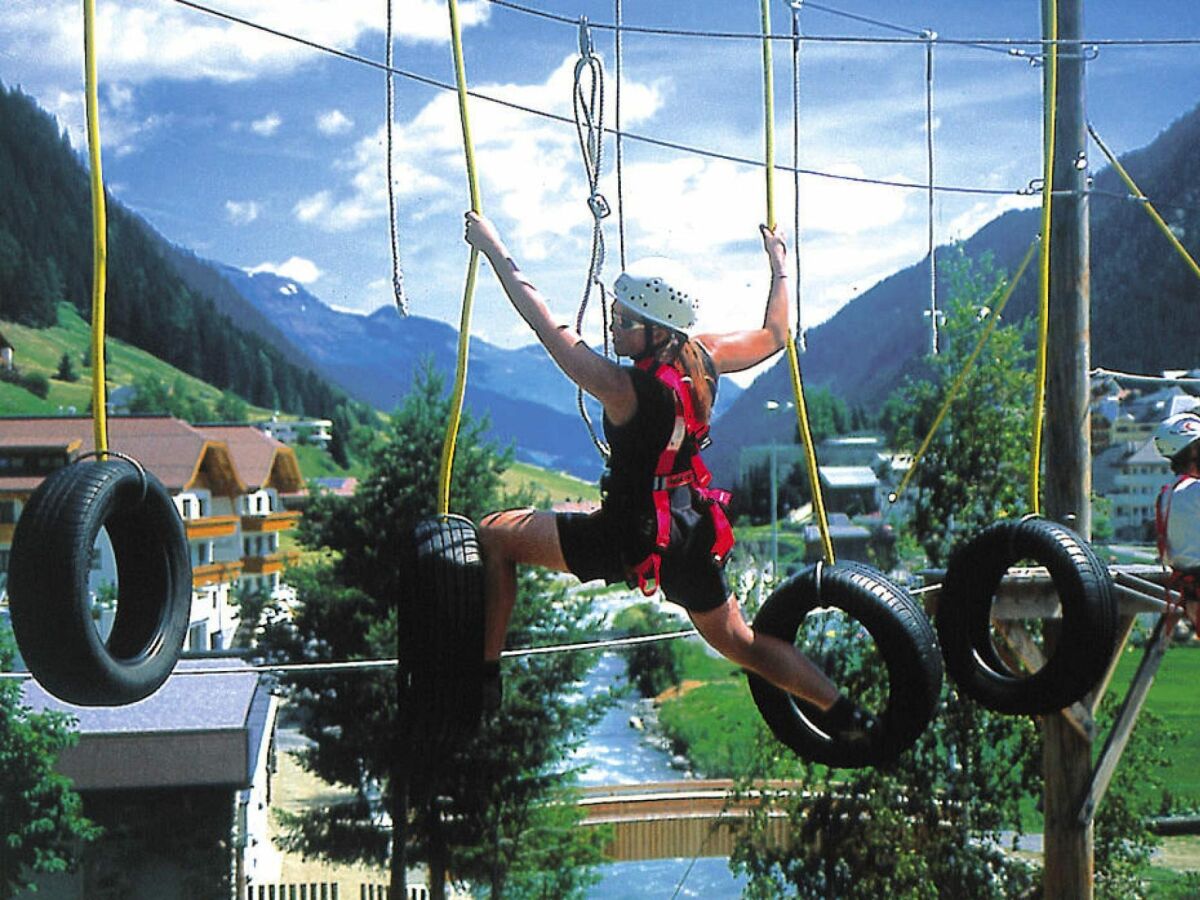 Apartment Apartment in Ischgl - Outdoor photo 2