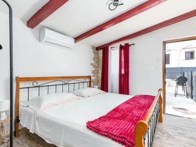 Holiday house Two bedroom house with terrace Okrug Gornji, Čiovo K-24460 - Outdoor photo 26