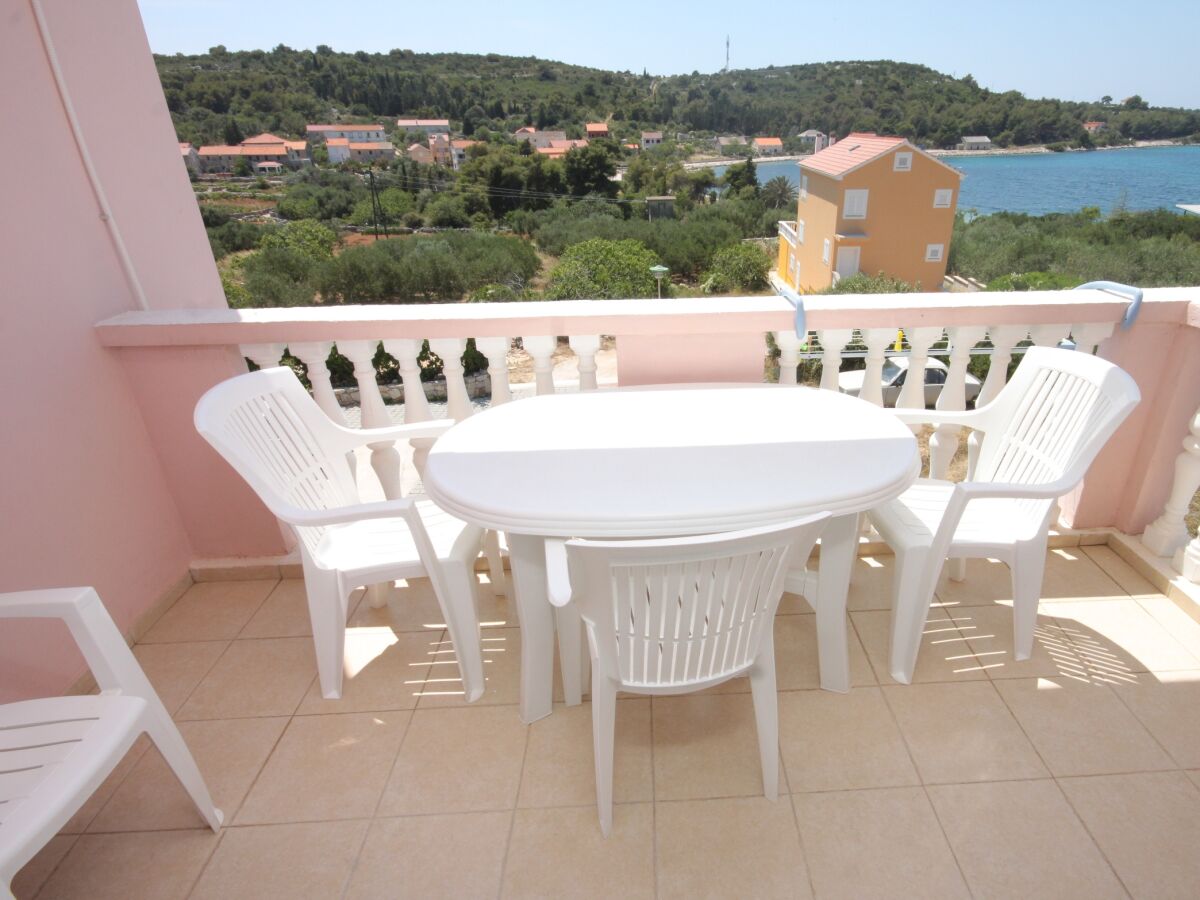 Apartment One bedroom apartment with terrace and sea view Cove Soline, Dugi otok A-448-e