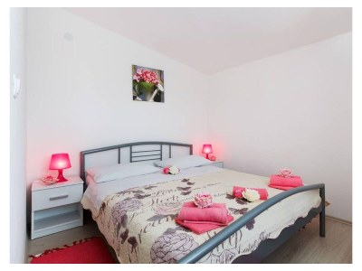 Holiday house Two bedroom house with terrace Vinišće, Trogir K-17012 - Outdoor photo 14