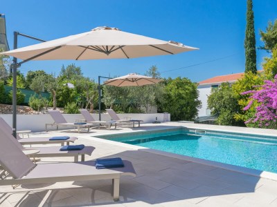 Holiday house Three bedroom house with terrace and sea view Arbanija, Čiovo K-24430 - Outdoor photo 8