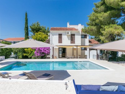 Holiday house Three bedroom house with terrace and sea view Arbanija, Čiovo K-24430 - Outdoor photo 15